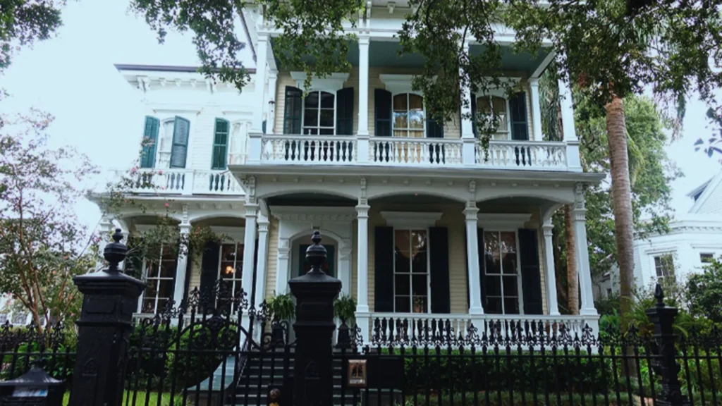 Anne Rice's Mayfair Witches Filming Locations, Soria-Creel House, New Orleans