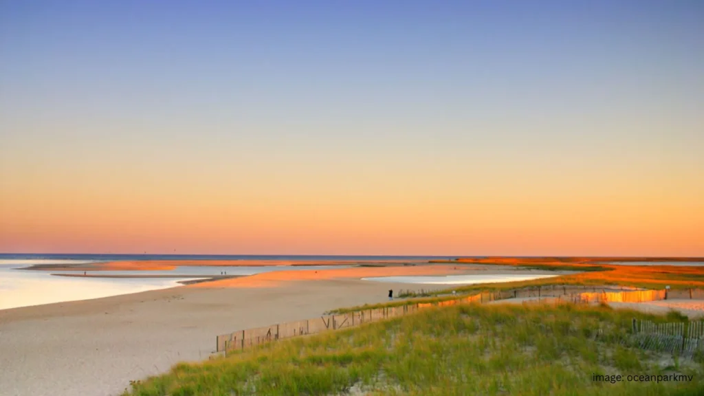 Jaws Filming Locations, Edgartown South Beach