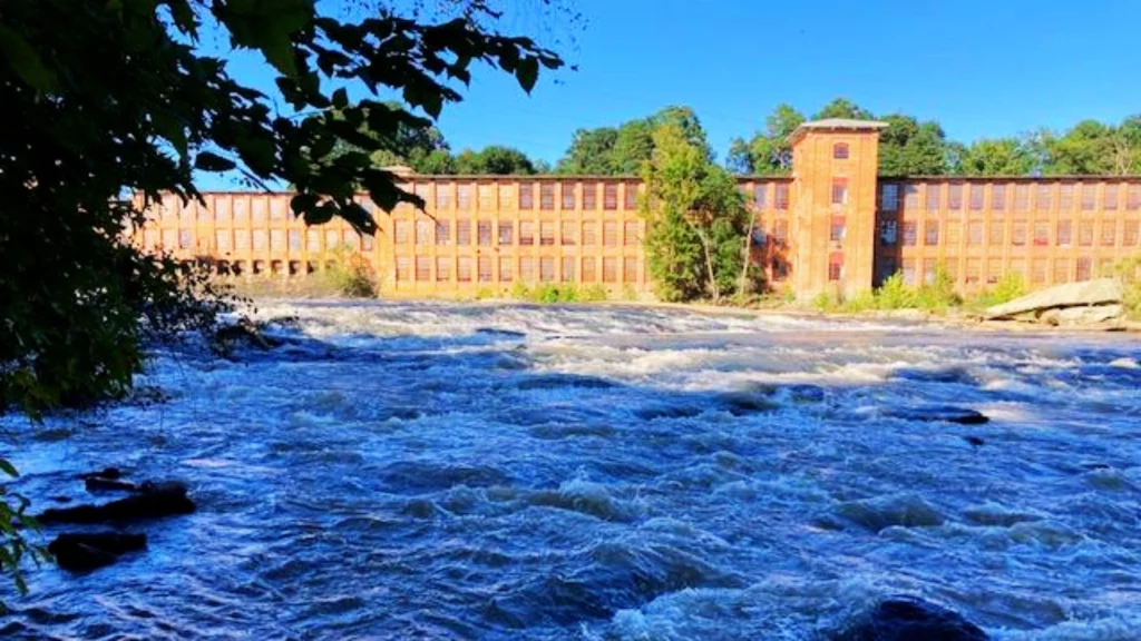 Prisoners Filming Locations, The Mill at Yellow River in Porterdale