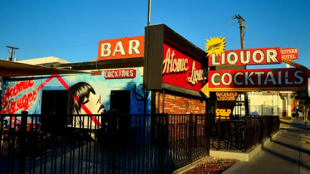 The Hangover Filming Locations, Atomic Liquors (Image credit: savingplaces)