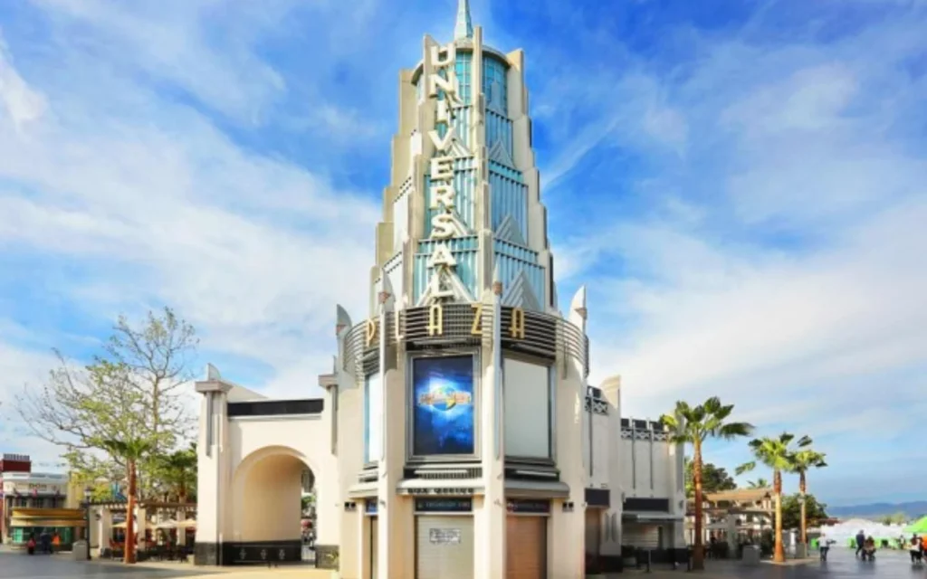 Red Dragon Filming Locations, Universal Studios - 100 Universal City Plaza, Universal City, California, USA