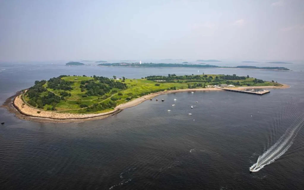 Shutter Island Filming Locations, Peddocks Island, Boston Harbor, Boston, Massachusetts, USA (Image Credit_ Harvard Magazine)