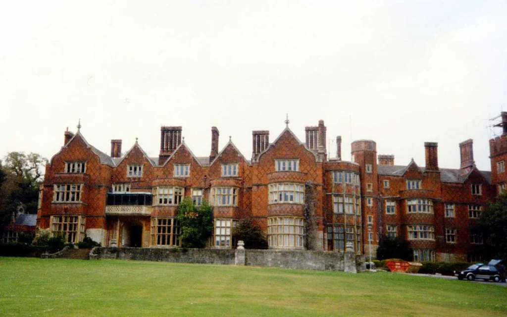 Band of Brothers Filming Locations, Goldings, Hertfordshire, England, UK (Image Credit_ Flickr)