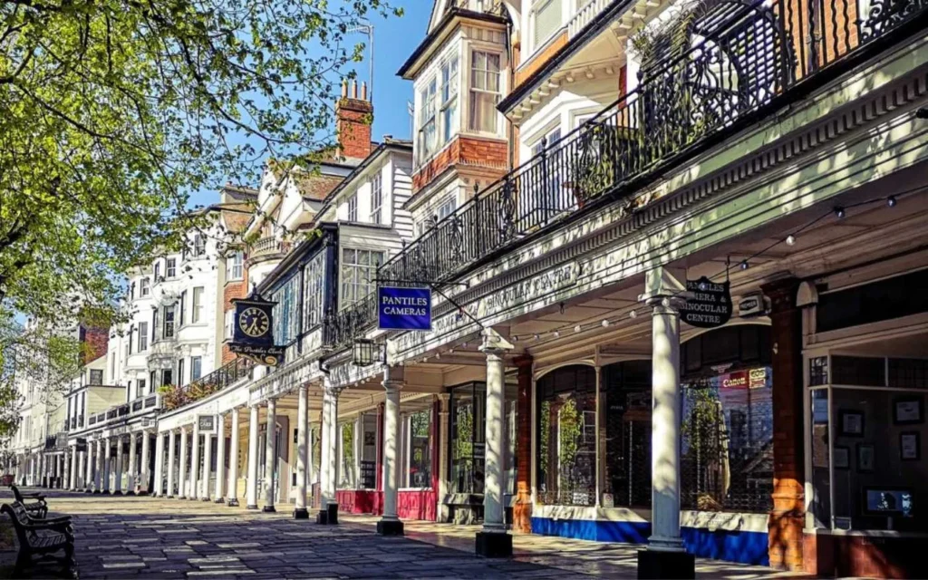 Catastrophe Filming Locations, The Pantiles, Tunbridge Wells, Kent, England, UK (Image Credit_ CK Travels)