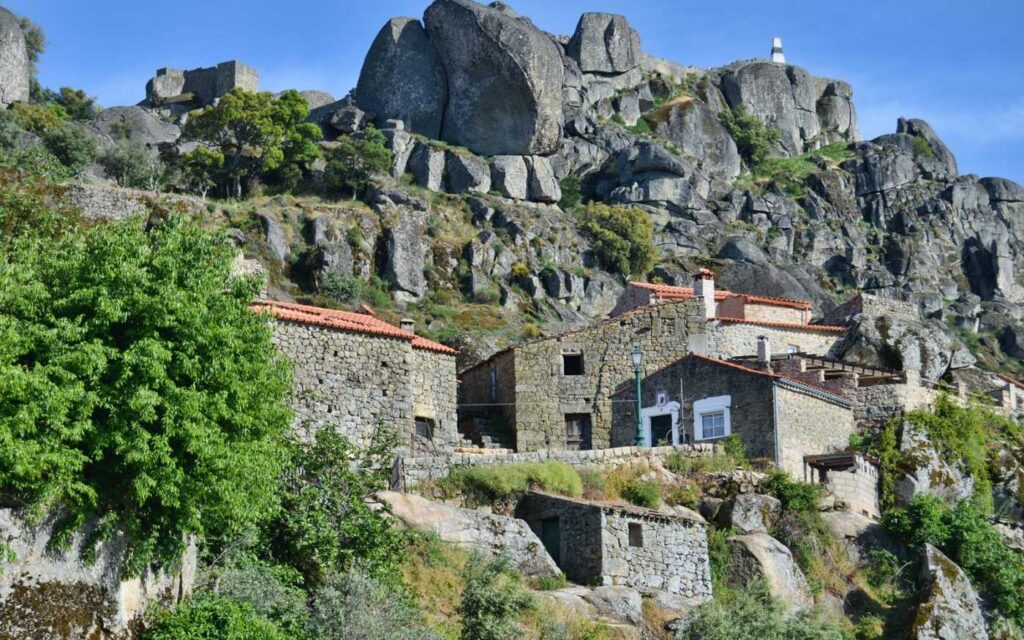 House of The Dragon Filming Locations, Monsanto, Castelo Branco, Portugal (Image Credit_ Portugal Travel Guide)