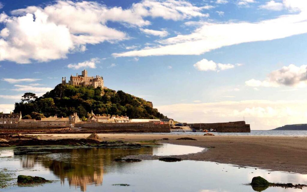 House of The Dragon Filming Locations, St Michael's Mount, Cornwall, England, UK (Image Credit_ National Trust)