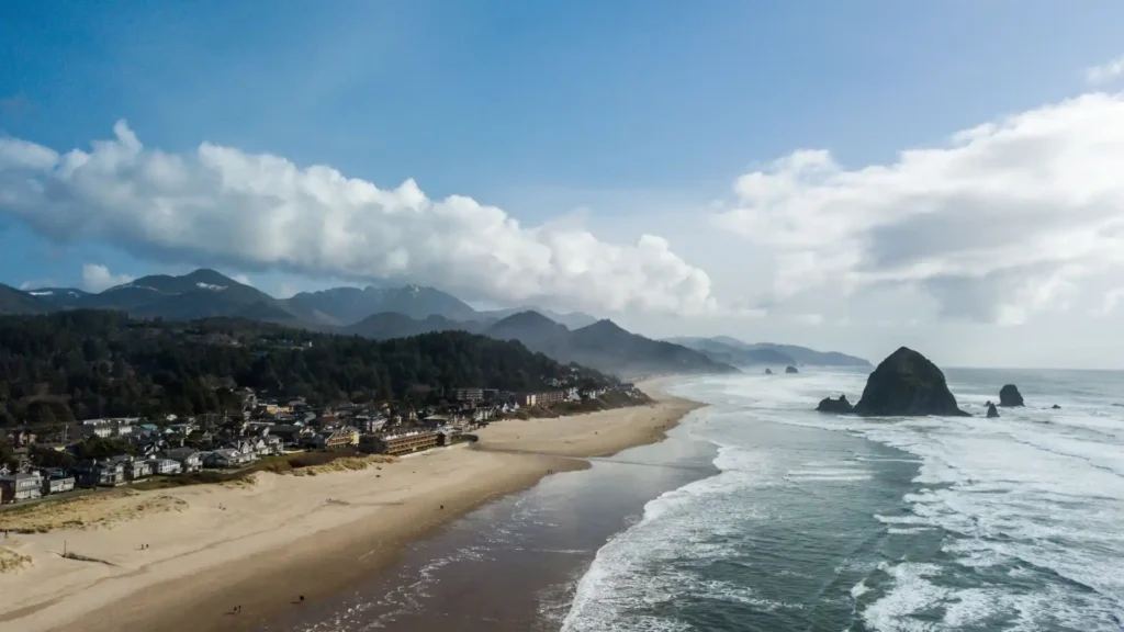 Significant Other Filming Locations, Cannon Beach (image credit_ wiki)
