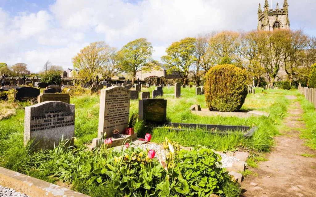 Happy Valley Filming Locations, Grave of Sylvia Plath, St Thomas the Apostle Church Graveyard, Church Street, Heptonstall, Hebden Bridge, West Yorkshire, England, UK