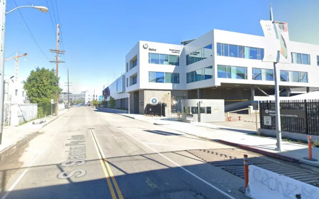 RoboCop 2 Filming Locations, 1451 E. 6th Street, Los Angeles, California, USA