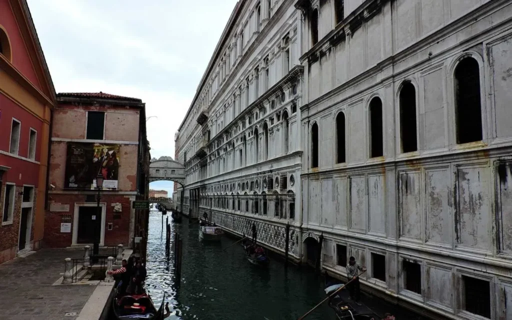 A Haunting in Venice Filming Locations, Rio della Canonica, Venezia, Italy