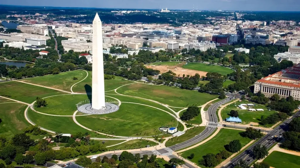 Where was Love Is Blind Filmed In DC, The National Mall (1)