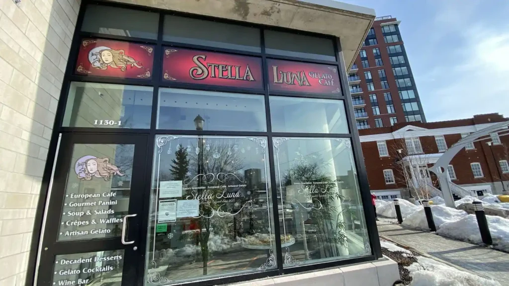 Boyfriends Of Christmas Past Filming Locations, Stella Luna Gelato Café, 1130 Wellington Street West, Ottawa, Ontario, Canada