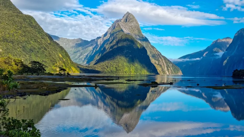 Alien_ Covenant Filming Locations, Milford Sound, Fiordland National Park, Southland, New Zealand