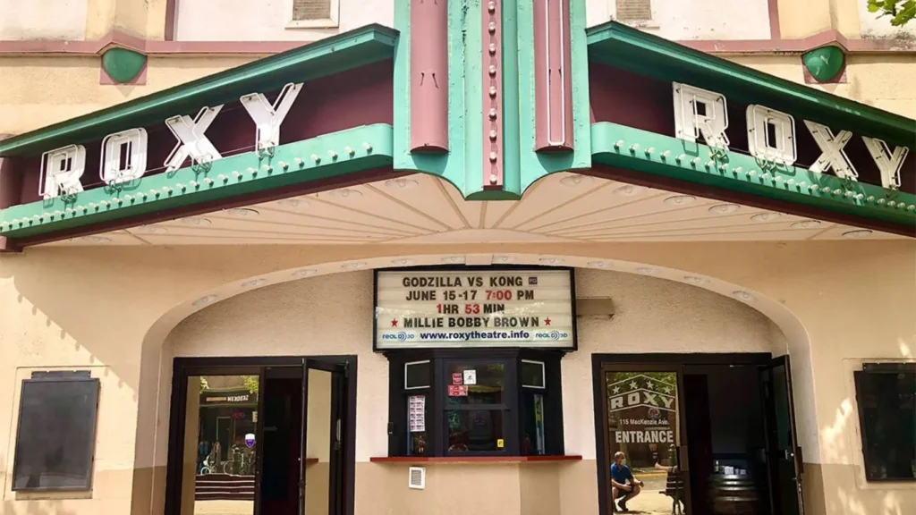 Marry Me at Christmas Filming Locations, The Roxy Theatre