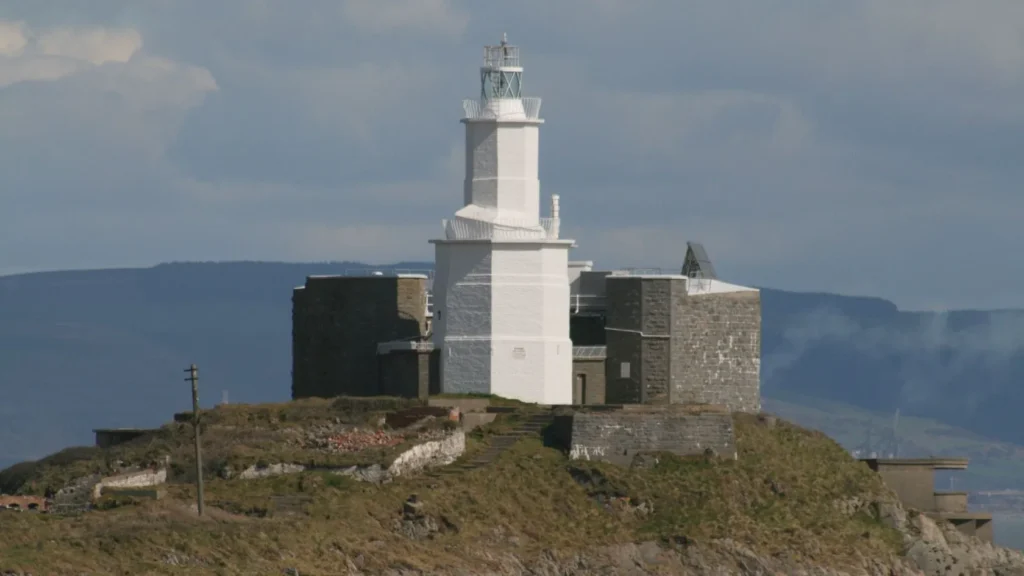 Men Up Filming Locations, Mumbles Lighthouse