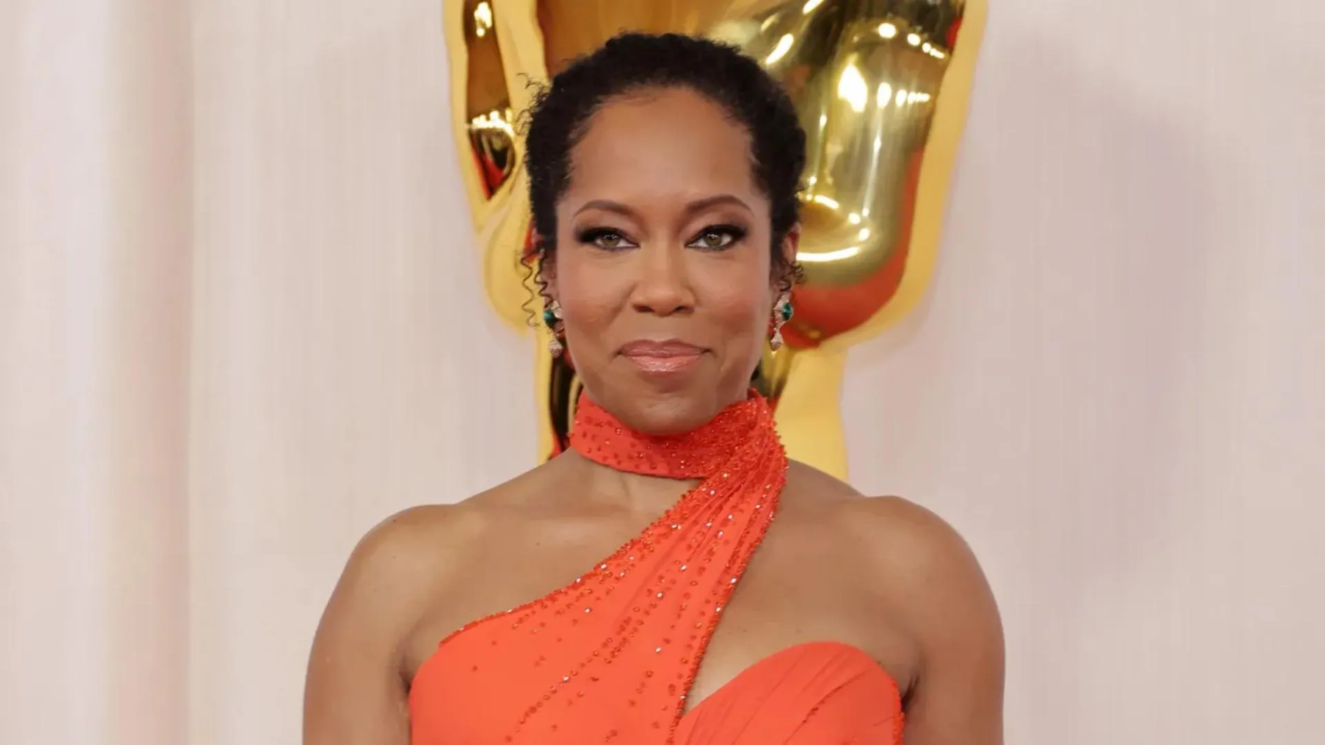 Through Loss, Regina King Finds Resilience Filming Shirley