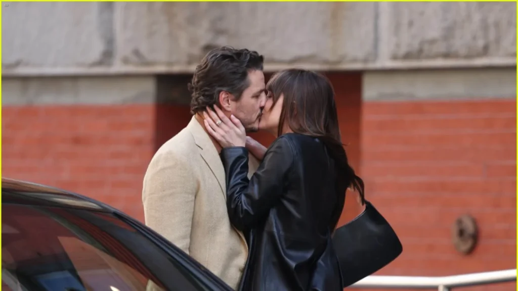 Dakota Johnson and Pedro Pascal's Steamy On-Set Kiss for 'Materialists' Goes Viral (2)