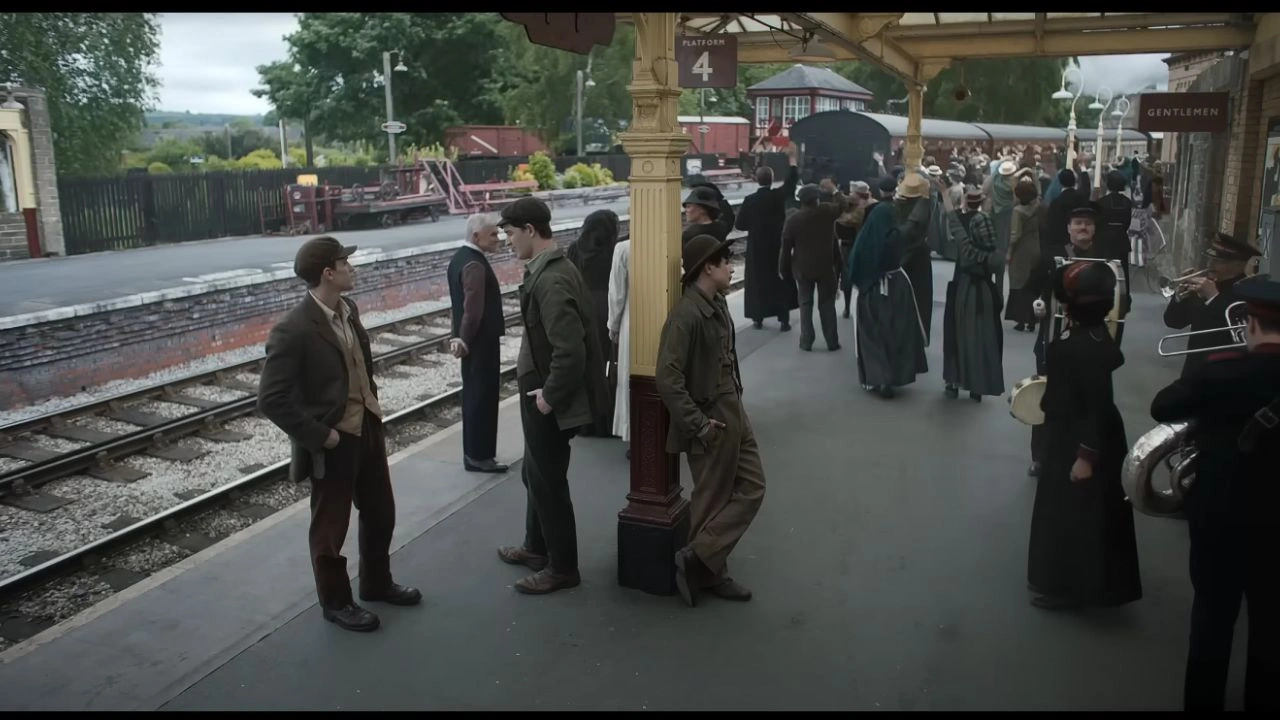 Keighley & Worth Valley Railway featured in The Choral