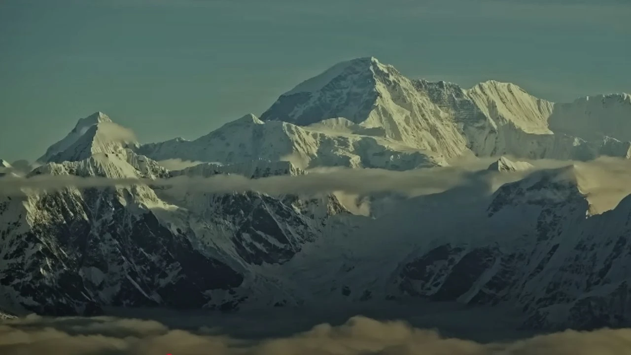 Nepal Featured in Ice Road_ Vengeance (2)