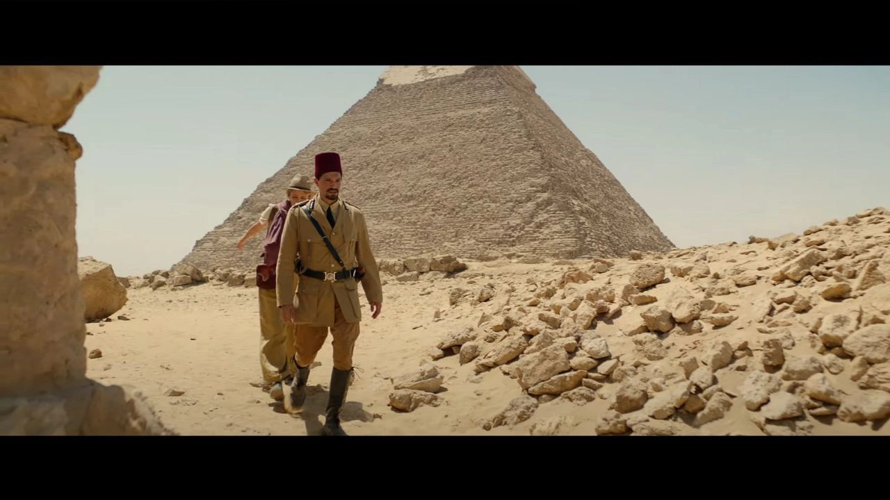 The Giza Pyramids Featured in Murder at the Embassy