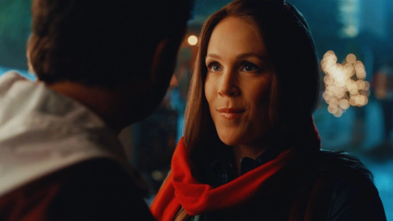 Erin Krakow in Christmas Above the Clouds