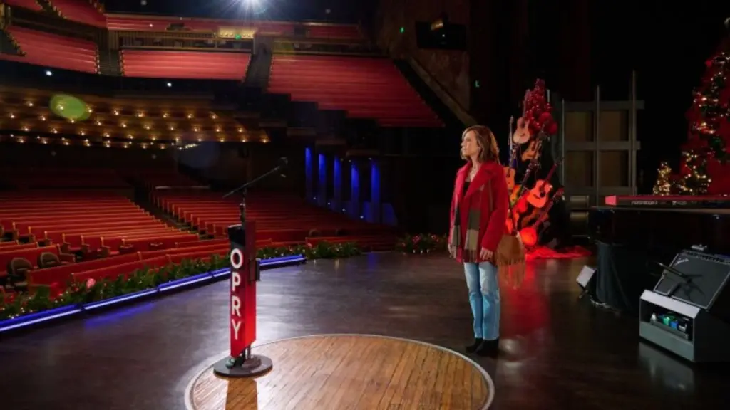 Grand Ole Opry House, Nashville, Tennessee featured in A Grand Ole Opry Christmas