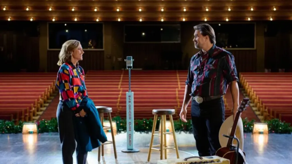 Grand Ole Opry House featured in A Grand Ole Opry Christmas