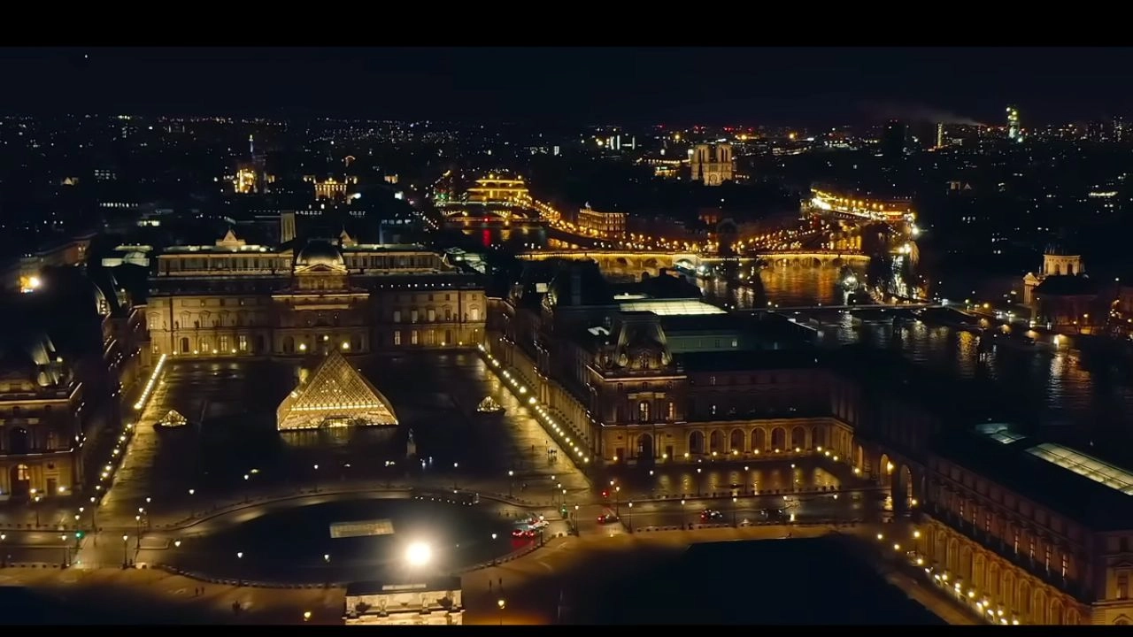 Louvre Featured in Champagne Problems
