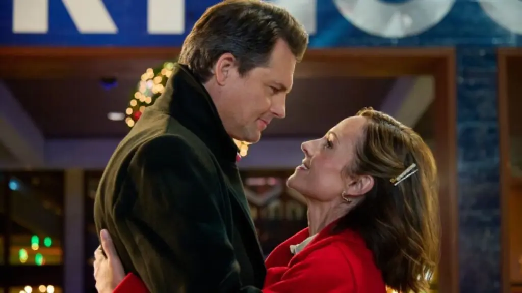 Nikki Deloach and Kristoffer Polaha in A Grand Ole Opry Christmas