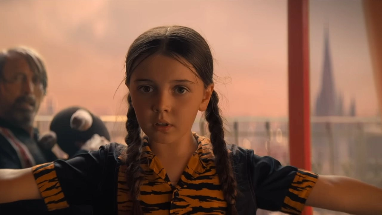 Sophie Sloan in Dust Bunny (2025)