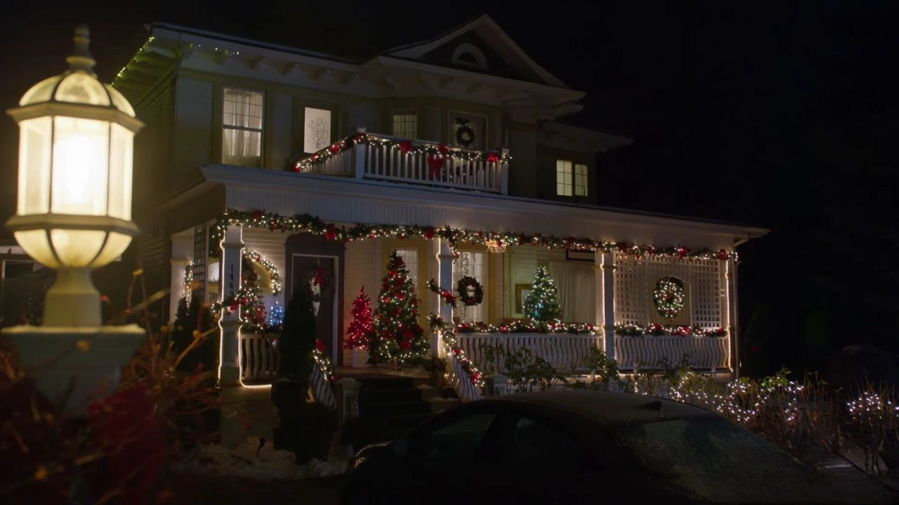 A House in Downtown Kelowna featured in My Favorite Christmas Tree