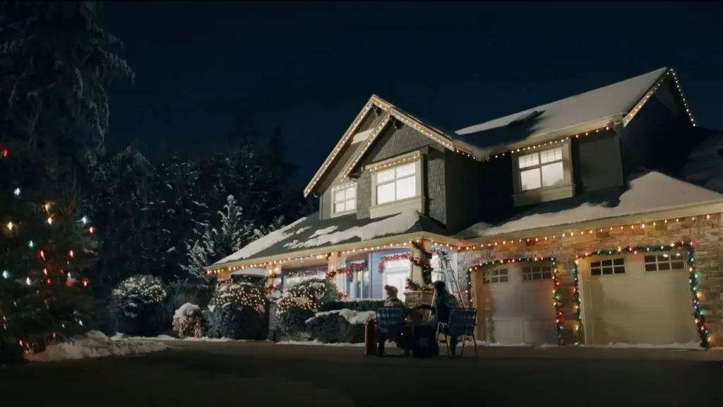 A house in Langley Township, British Columbia Featured in She’s Making a List with Christmas Decoration