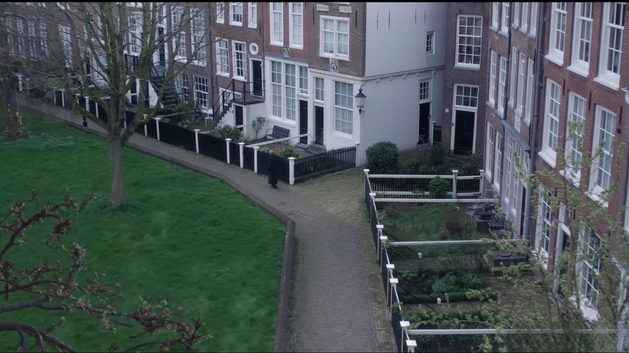 Begijnhofkapel, Amsterdam Featured in Midwinter Break