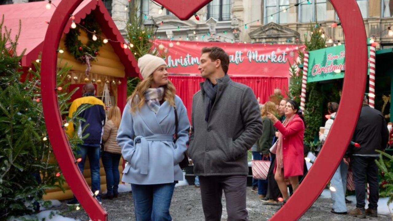 Old Montréal, Québec streets Featured in Single on the 25th Filming