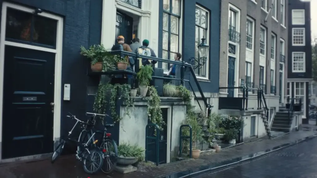 Amsterdam, Netherlands featured in Jimpa (2)