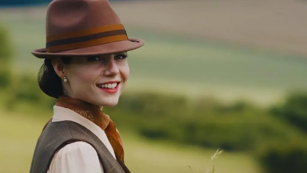 Why Didn't They Ask Evans? Filming Locations 12 Lucy Boynton as Frankie Derwent in Why Didn't They Ask Evans_ (2022)