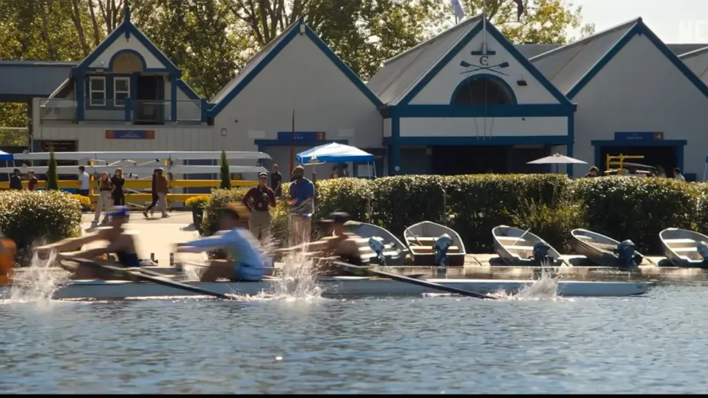 Victoria City Rowing Club — Victoria Featured in Crew Girl