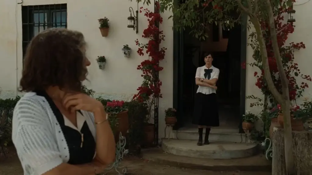Athens, Greece, Featured in La Bola Negra